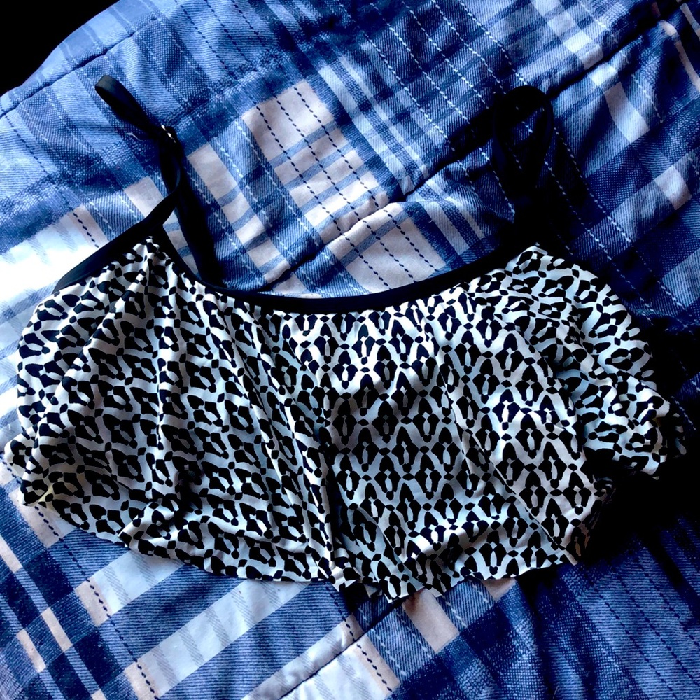 Apt 9 Bikini Top